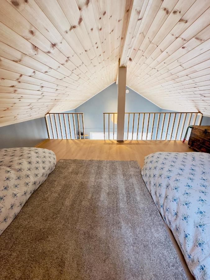 Cozy Cottage Close To Idyllic Archipelago With Additional Building If Booked For More Than 2 People Eydehavn Exterior photo